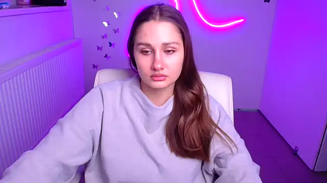 Stefanie Sweet online show from November 1, 6:26 am