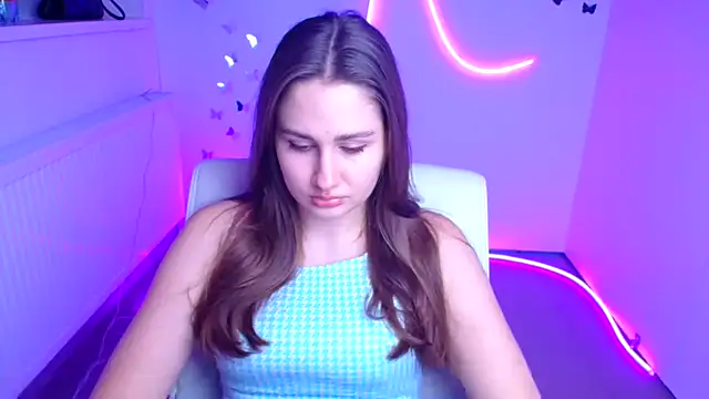 Stefanie Sweet online show from December 18, 12:33 pm