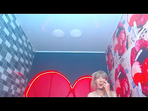 Snapshot of julessxcharlotte chatting on September 24, 1:58 pm julessxcharlotte online show from September 24, 1:58 pm