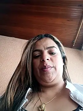 Mia-Glow online show from January 13, 2:55 pm