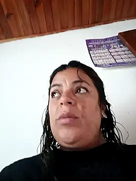 Mia-Glow online show from March 18, 1:03 pm