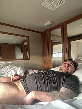 speakonit online show from February 12, 4:35 pm