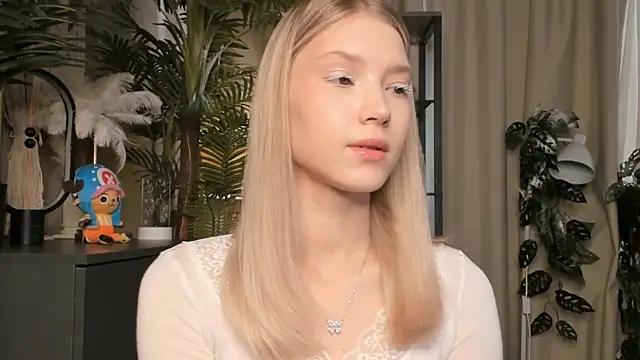 ChinBonnell online show from February 18, 5:47 am