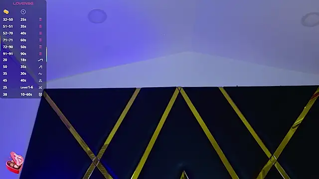 EmmaaCastro online show from December 4, 12:03 pm