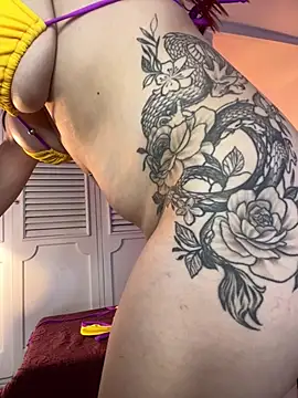 EmmaaCastro online show from July 28, 4:39 pm