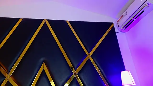 EmmaaCastro online show from August 1, 3:44 pm