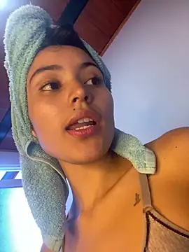 hotwife26 online show from October 27, 3:16 pm