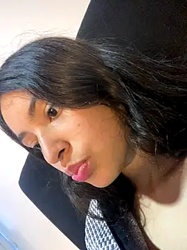 hotwife26 online show from November 6, 5:03 pm