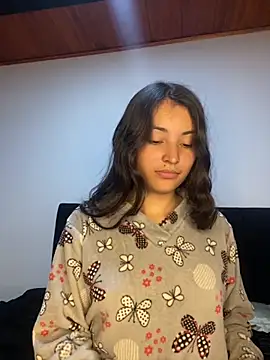 hotwife26 online show from November 22, 3:05 am