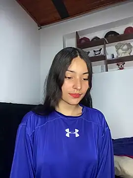 hotwife26 online show from March 7, 2:41 am