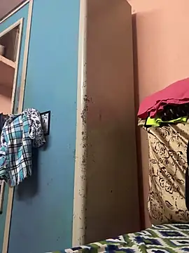 crazy111girl online show from November 10, 8:46 am