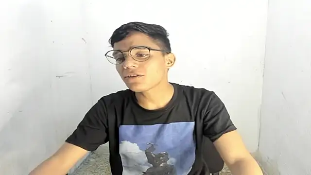 Deivi colins23 online show from September 17, 3:41 am