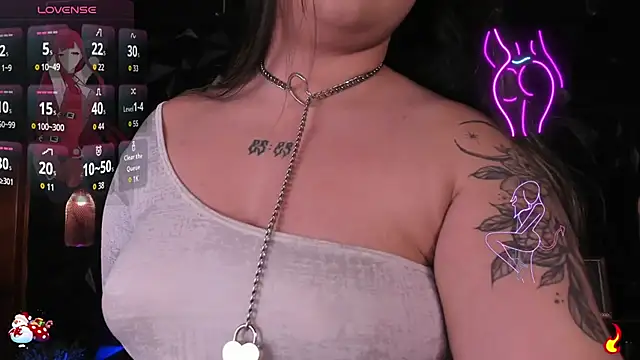 April  foxx online show from January 5, 5:27 pm