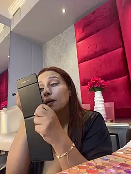 Snapshot of VictoriaFerro chatting on June 13, 2:48 pm VictoriaFerro online show from June 13, 2:48 pm