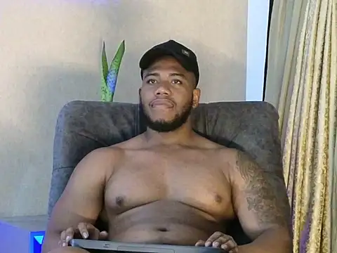 BenjaminCol  online show from September 17, 10:00 pm