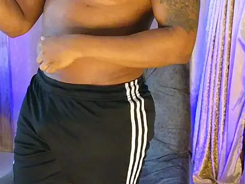 BenjaminCol  online show from October 10, 5:17 am