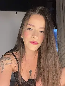 Snapshot of alysa_g_ chatting on September 15, 10:54 pm alysa g online show from September 15, 10:54 pm