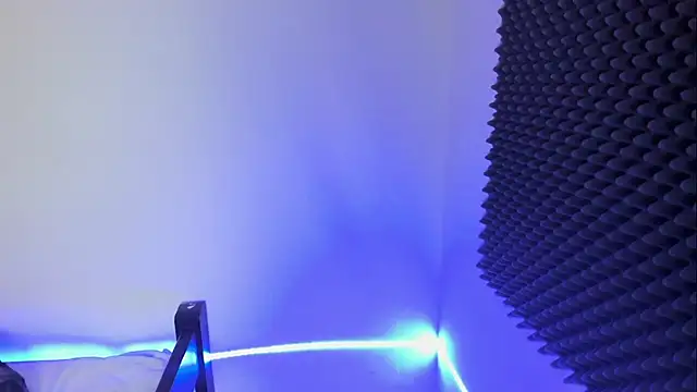 Ellope  online show from October 7, 3:36 am