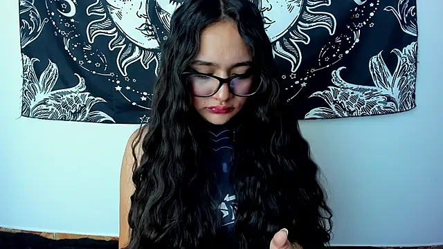 Snapshot of Calita_sexy1 chatting on October 24, 8:16 pm Calita sexy1 online show from October 24, 8:16 pm