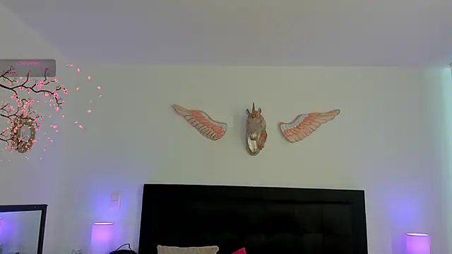 Snapshot of Seraphyne666 chatting on October 18, 12:39 pm Seraphyne666 online show from October 18, 12:39 pm