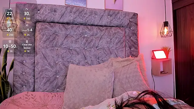 Snapshot of Seraphyne666 chatting on November 1, 7:16 pm Seraphyne666 online show from November 1, 7:16 pm