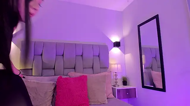 Snapshot of Seraphyne666 chatting on March 5, 6:04 pm Seraphyne666 online show from March 5, 6:04 pm