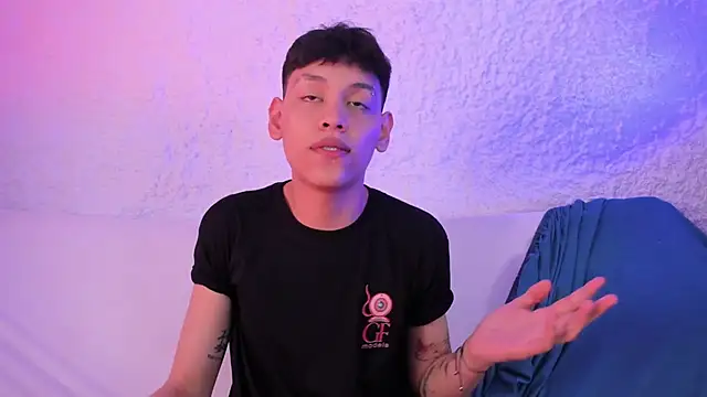 zeus blaze online show from November 22, 10:09 pm