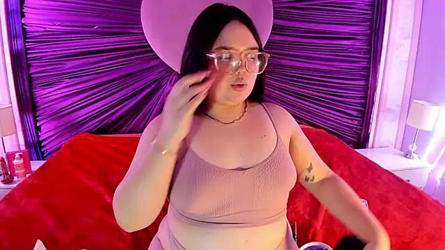 Lushi Love online show from October 8, 7:55 pm