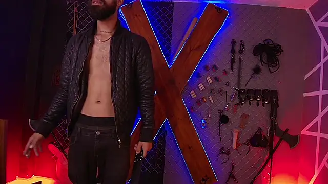 Snapshot of Warick_and_Aria_bdsm_ chatting on September 23, 7:17 pm Warick and Aria bdsm  online show from September 23, 7:17 pm