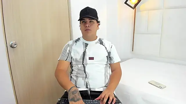 Naim Bennetsex online show from September 17, 4:08 pm