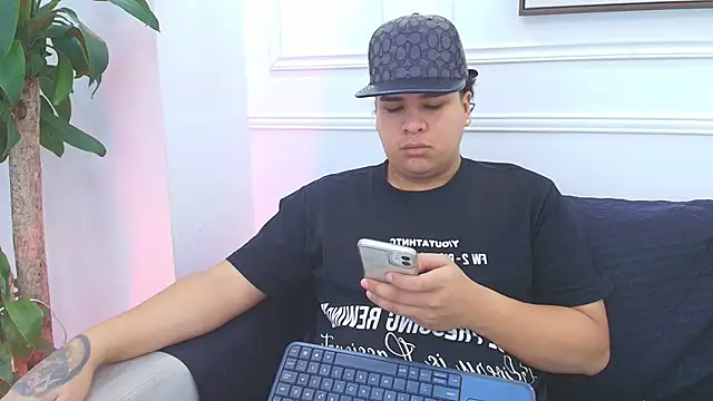 Naim Bennetsex online show from November 30, 6:01 pm