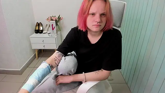 Snapshot of Elieiza_xo chatting on September 25, 2:15 am Elieiza xo online show from September 25, 2:15 am