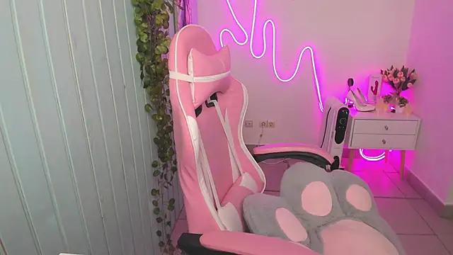 Snapshot of Elieiza_xo chatting on November 26, 9:21 am Elieiza xo online show from November 26, 9:21 am