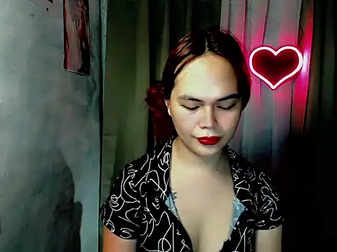 Snapshot of sweetsassyxx chatting on October 21, 4:35 am sweetsassyxx online show from October 21, 4:35 am