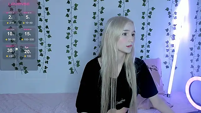 l1sa spears online show from October 19, 8:09 pm