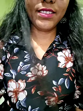 Snapshot of Telugu___Sexygirl___Naidu chatting on April 23, 4:46 am Telugu Sexygirl Naidu online show from April 23, 4:46 am