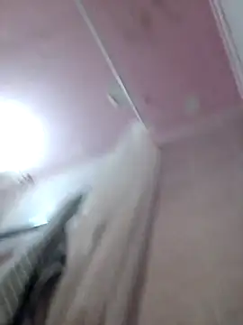 dream32222 online show from April 29, 9:24 am