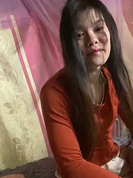 Snapshot of PhanHaa chatting on December 18, 12:44 pm PhanHaa online show from December 18, 12:44 pm