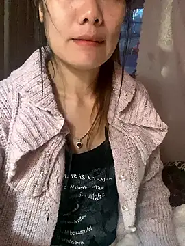 Snapshot of PhanHaa chatting on January 9, 12:52 pm PhanHaa online show from January 9, 12:52 pm