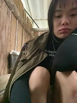 Snapshot of PhanHaa chatting on January 11, 1:21 am PhanHaa online show from January 11, 1:21 am