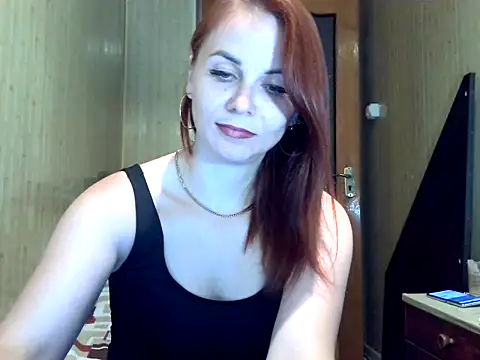 Snapshot of Kisa26311 chatting on October 3, 7:27 am Kisa26311 online show from October 3, 7:27 am