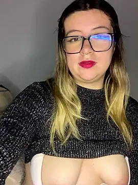 Blair Bunnyy online show from March 12, 4:40 am