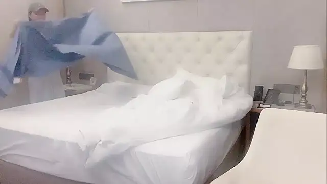 Ianxuan online show from April 2, 3:42 pm