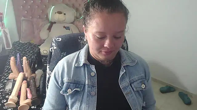 patty squirt  online show from February 17, 2:41 am