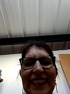 Snapshot of swity_foster chatting on September 9, 12:48 pm swity foster online show from September 9, 12:48 pm