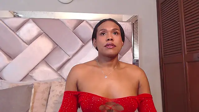 Ashleyroberst online show from April 30, 2:01 pm