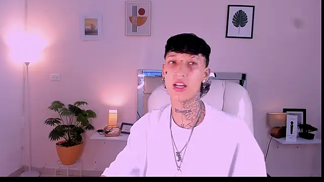 Luci Rose online show from November 5, 3:39 am