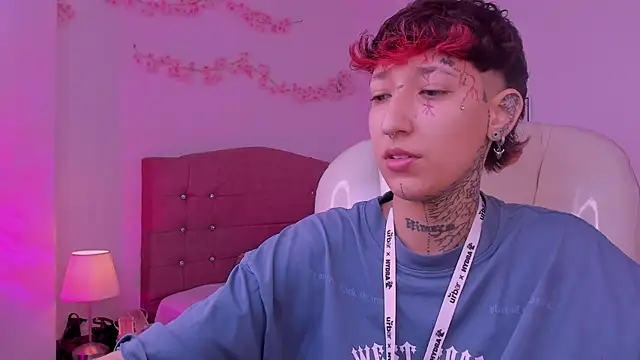 Luci Rose online show from June 4, 2:56 pm