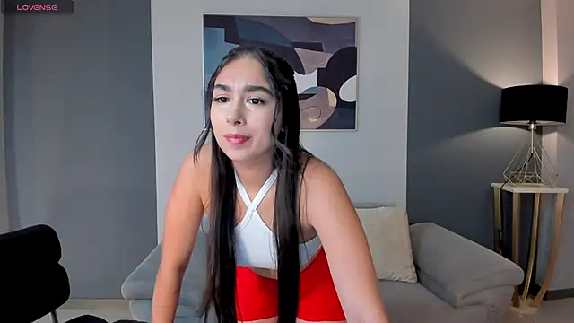 Snapshot of VeronicaBlue chatting on October 4, 10:24 am VeronicaBlue online show from October 4, 10:24 am