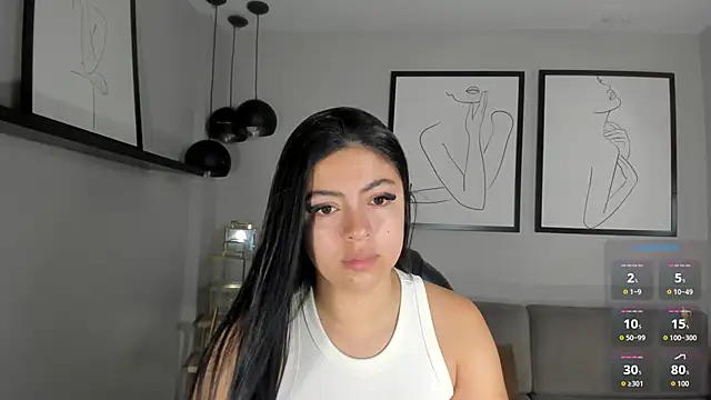 Snapshot of NataliaGaret chatting on May 24, 11:04 am NataliaGaret online show from May 24, 11:04 am